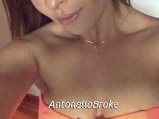 AntonellaBroke