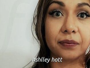 Ashlley_hott