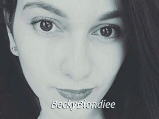 BeckyBlondiee