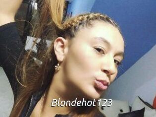 Blondehot123