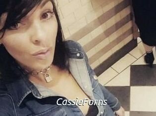 Cassie_Forns