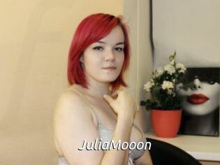JuliaMooon