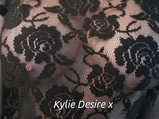 Kylie_Desire_x