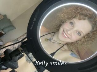 kelly_smiles Fan Domination