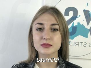 LauraDzi