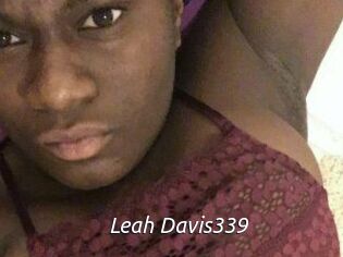 Leah_Davis339