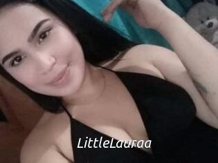LittleLauraa
