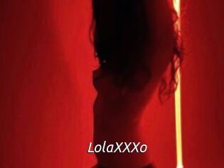 LolaXXXo
