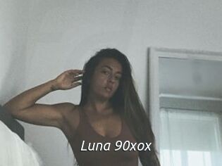 Luna_90xox