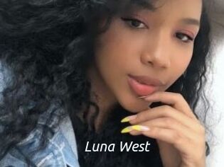 Luna_West