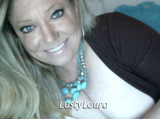 LustyLaura