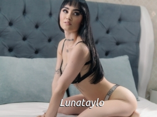 lunataylo Fan Domination