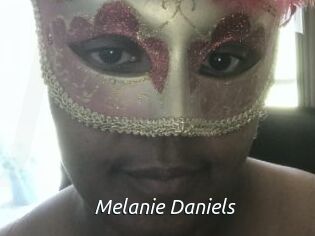 Melanie_Daniels Fan Domination