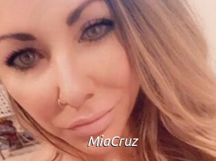 MiaCruz