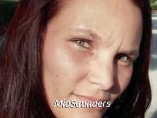 MiaSaunders