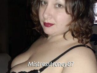 MistressHoney87