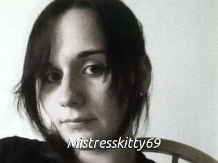 Mistresskitty69