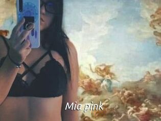 Mia_pink