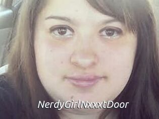 NerdyGirlNxxxtDoor