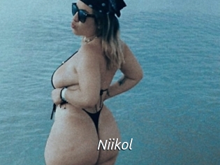 niikol Fan Domination