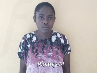 Riomey44