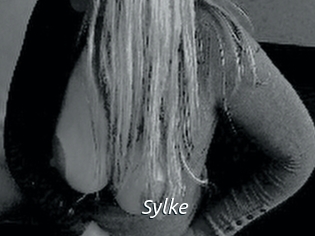Sylke Fan Domination