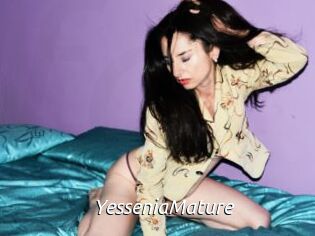 YesseniaMature Fan Domination